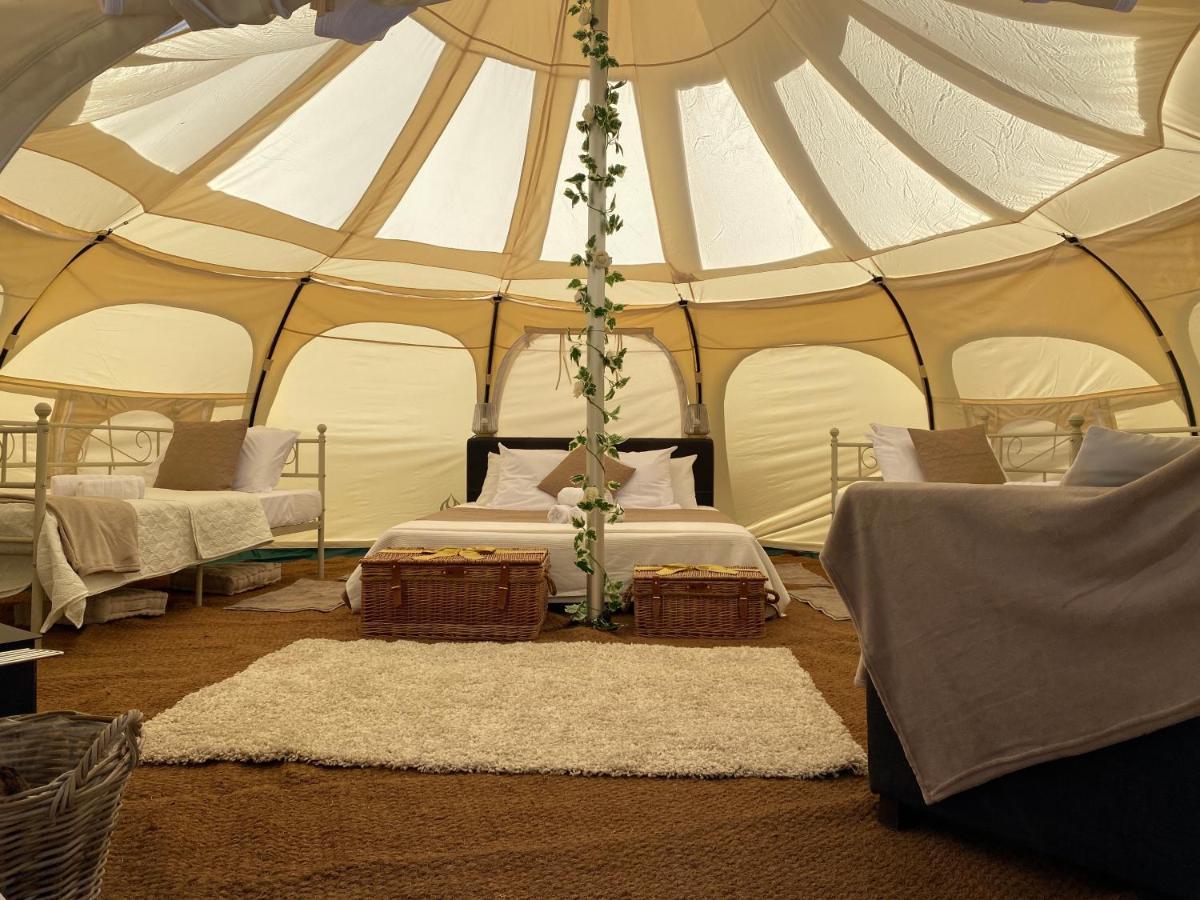 Fonclaire Holidays Glamping 'Luxury Camping' Blond Ngoại thất bức ảnh