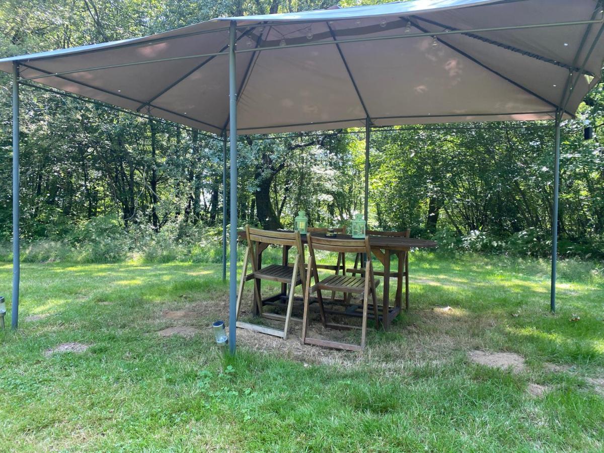Fonclaire Holidays Glamping 'Luxury Camping' Blond Ngoại thất bức ảnh